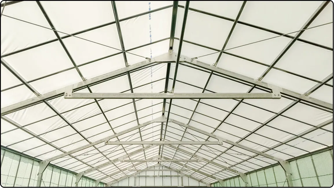 栃木の鉄骨屋根ハウス施工｜大空間・高採光が必要な栽培に｜初めての方も安心｜有限会社マルカ商会